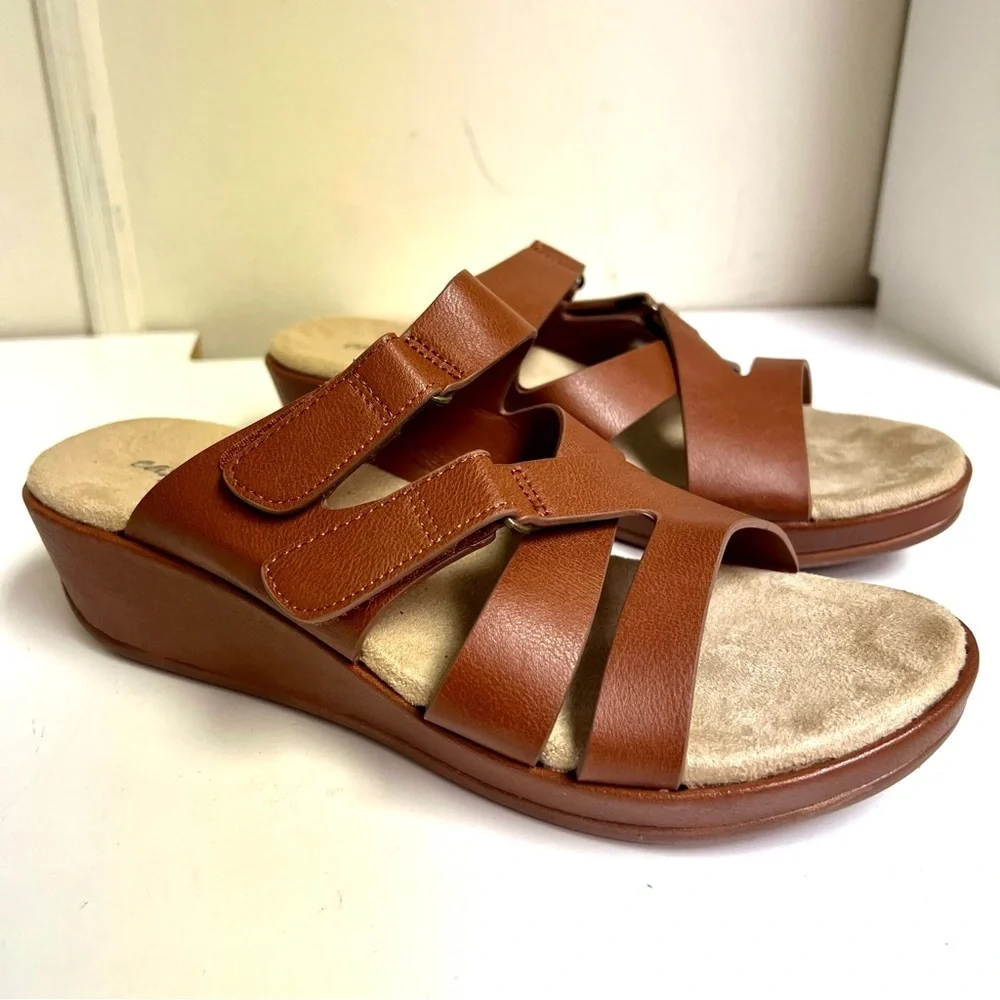 Easy Street Women's Koda Wedge Sandal brown minimalist preppy casual comfy 7M
